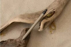 The James Brand The Burwell CO304972-10 - Coyote Tan Black Desert Sky, Kugelschreiber -Messer World JACO304972 10 07 thejamesbrand