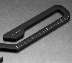 The Rowan Black -Messer World The Rowan Black Scala 1280x1280